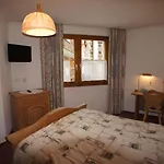 Beau-séjour Hotel